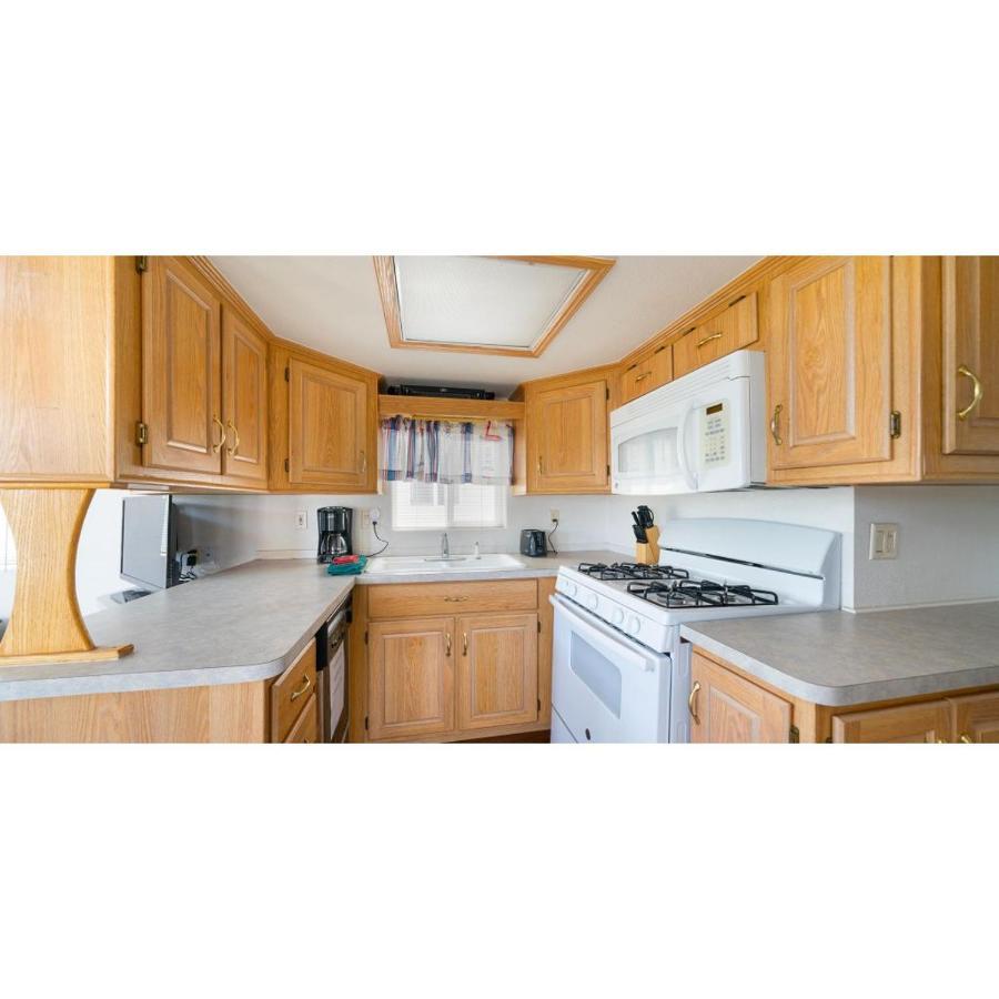 Hotel Snug Harbor Rv Park & Marina Walnut Grove Exterior foto