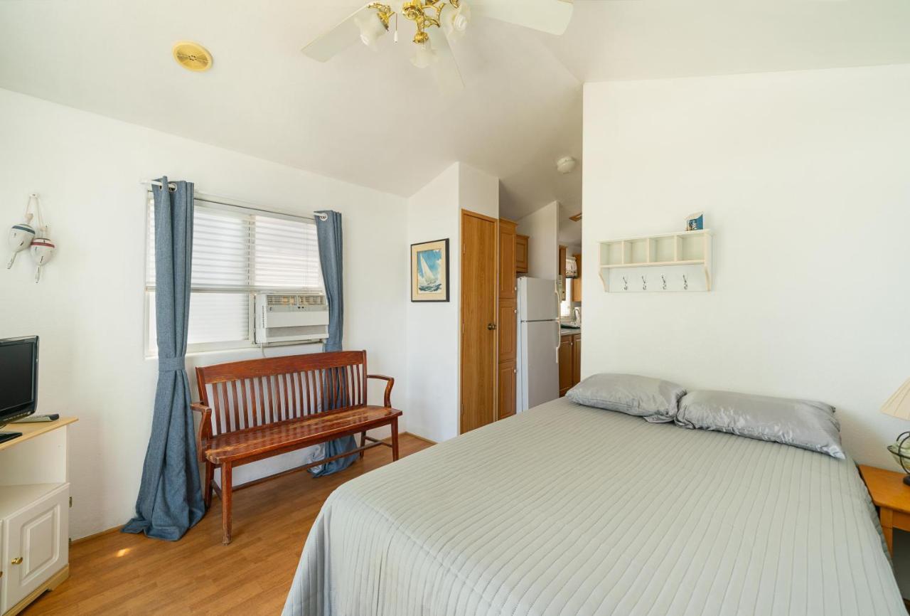 Hotel Snug Harbor Rv Park & Marina Walnut Grove Exterior foto